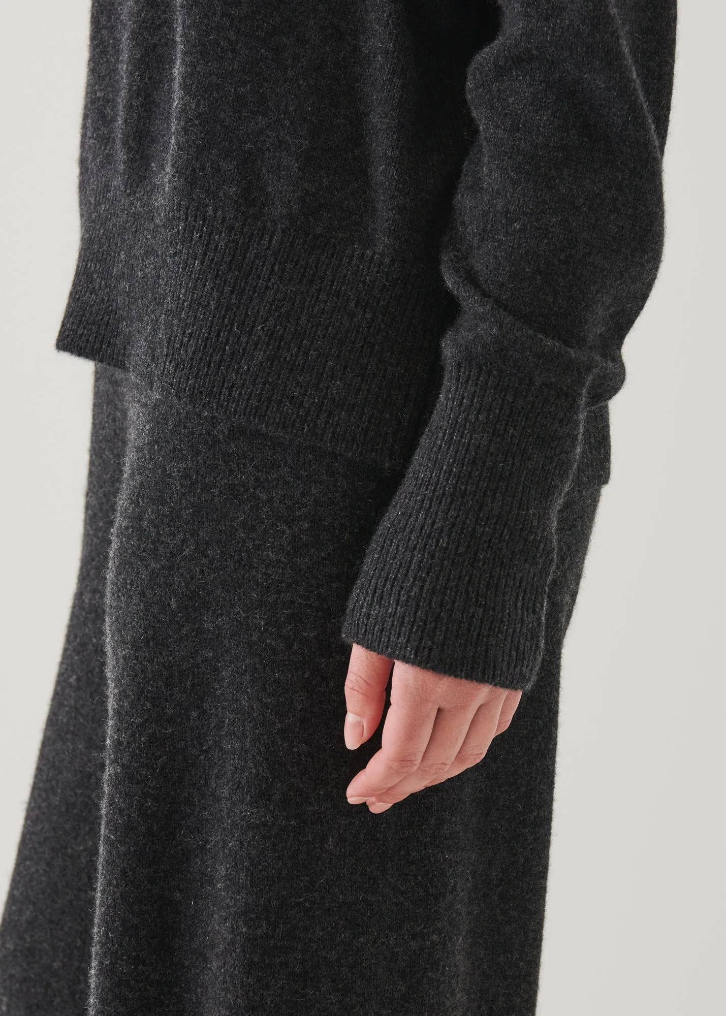 CASHMERE MOCK NECK