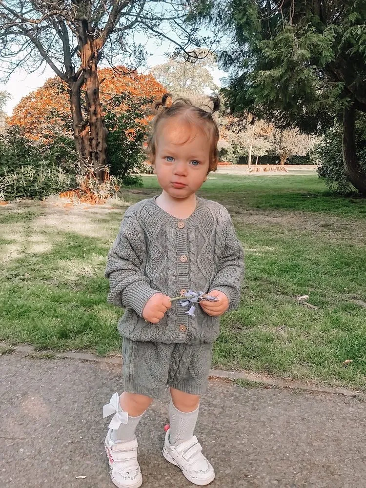 Knitted cardigan and bloomers set