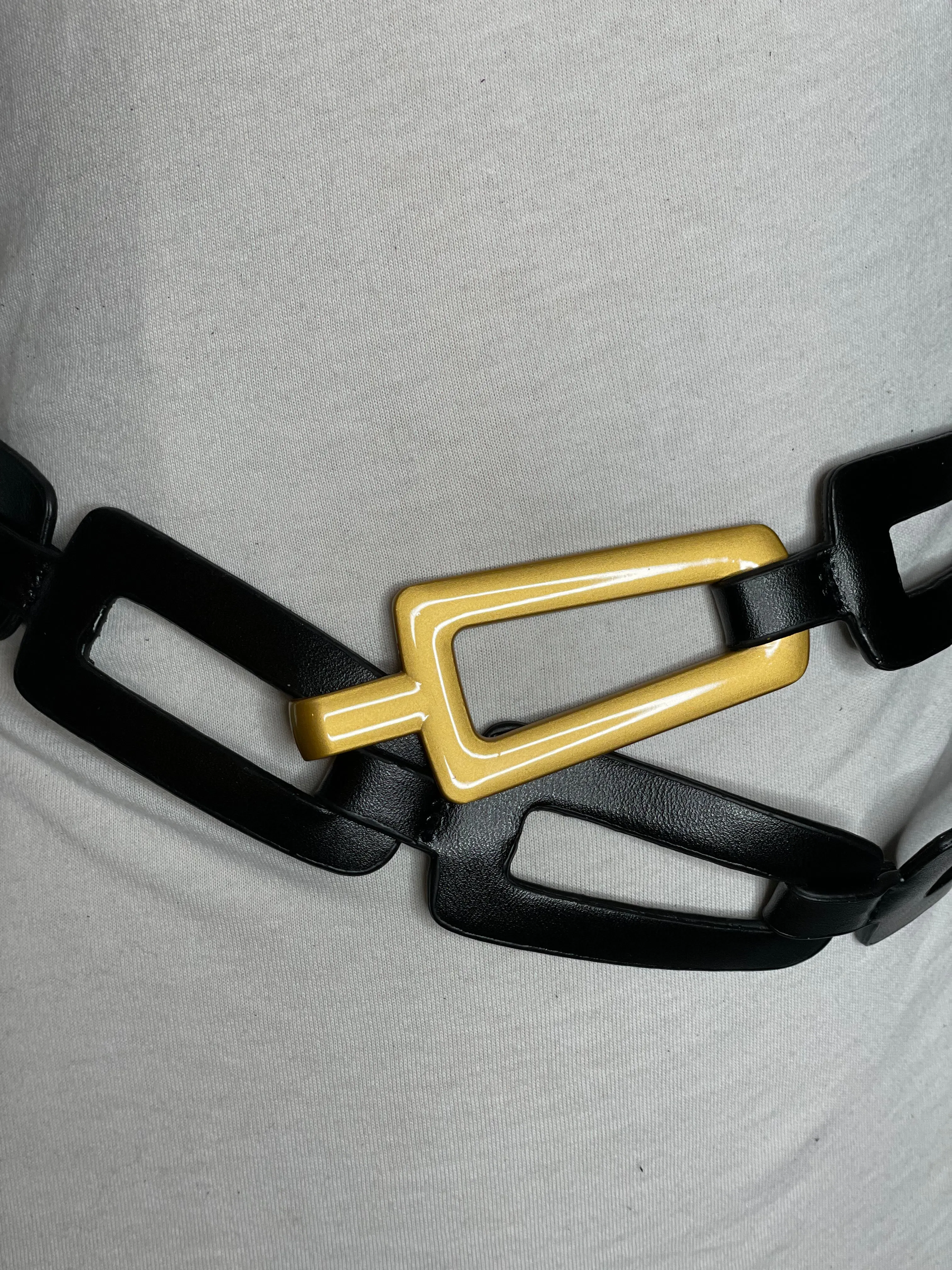 Leather Link Belt in Black