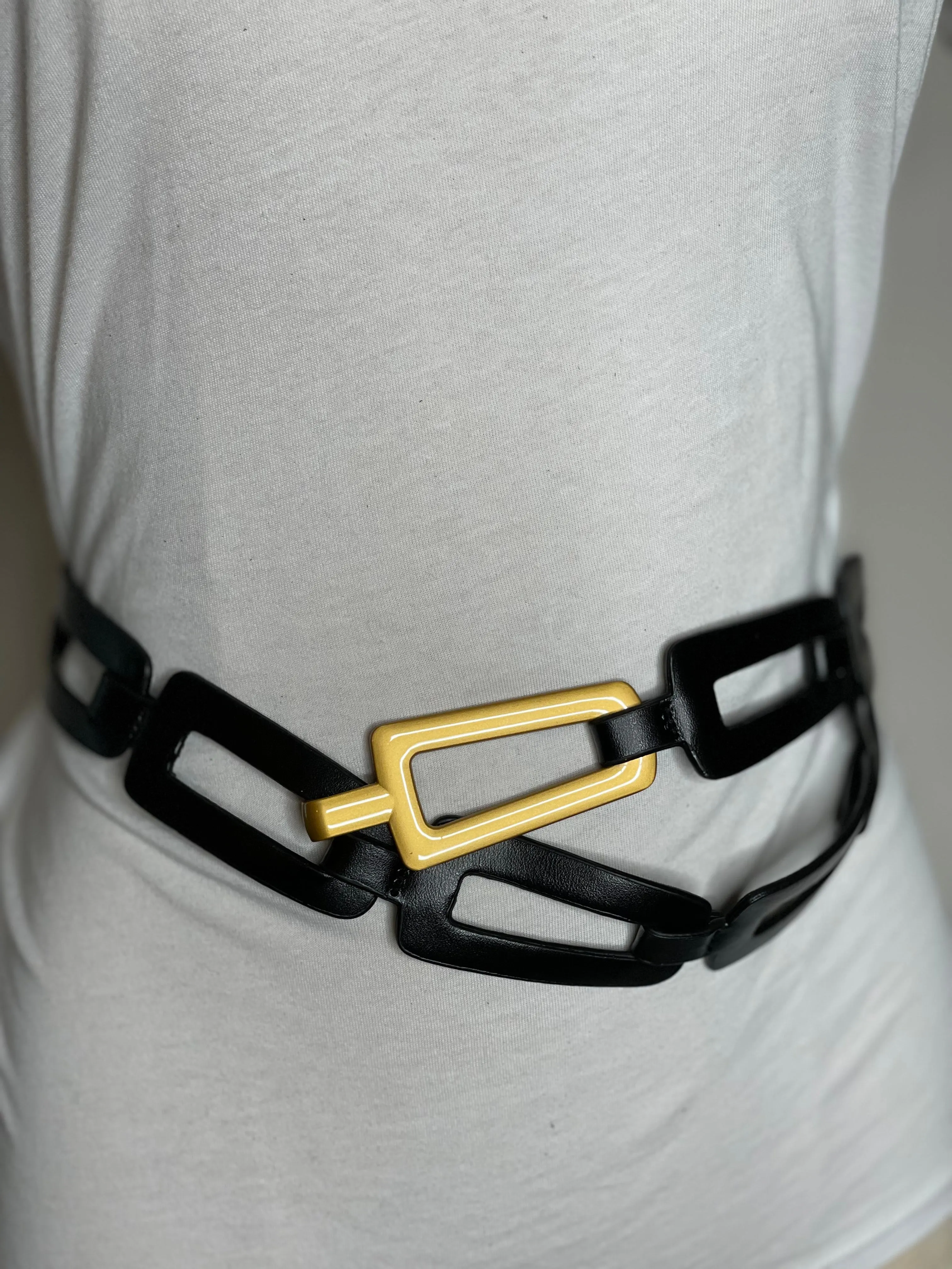 Leather Link Belt in Black