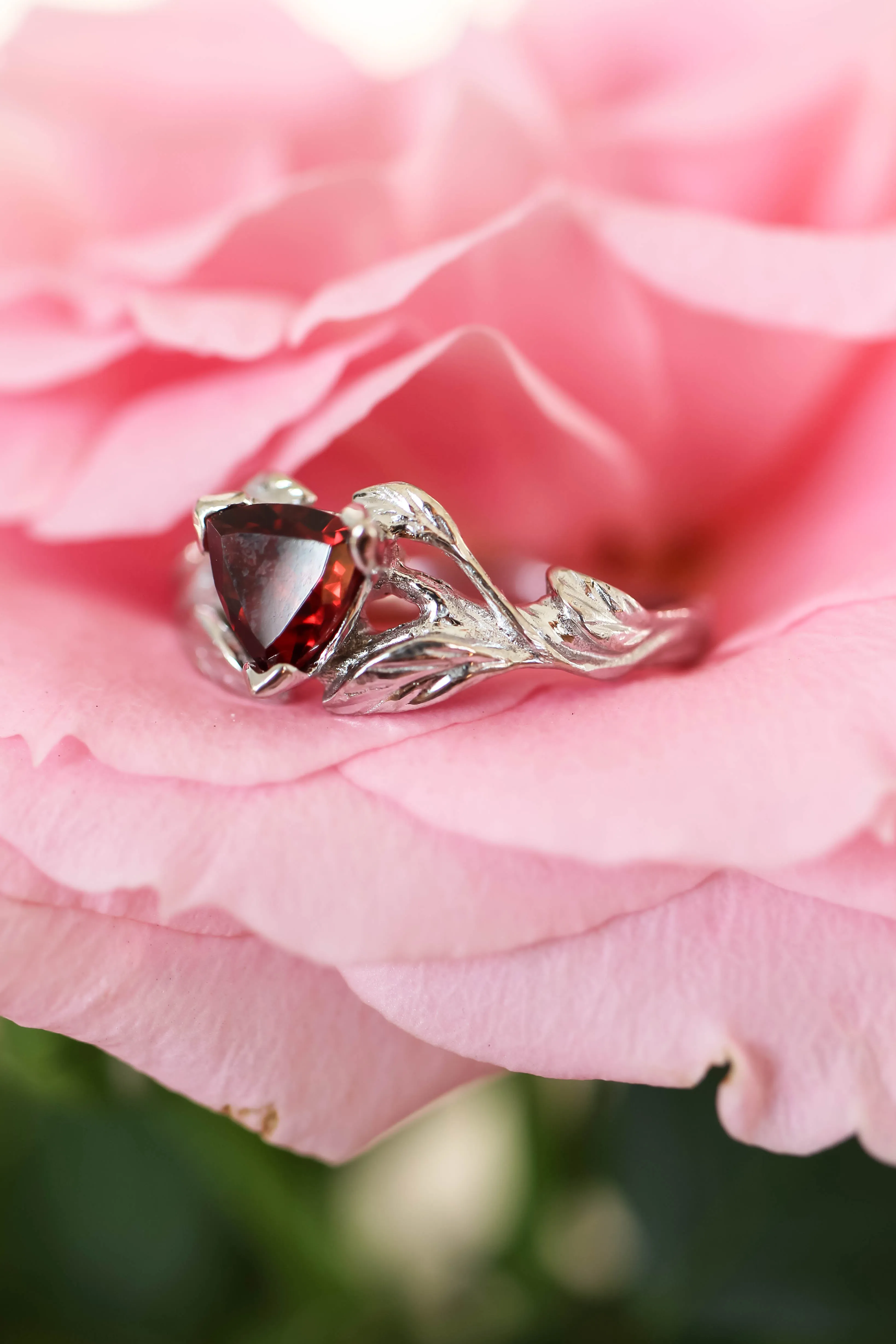 Nature inspired engagement ring set with garnet and diamond / Clematis