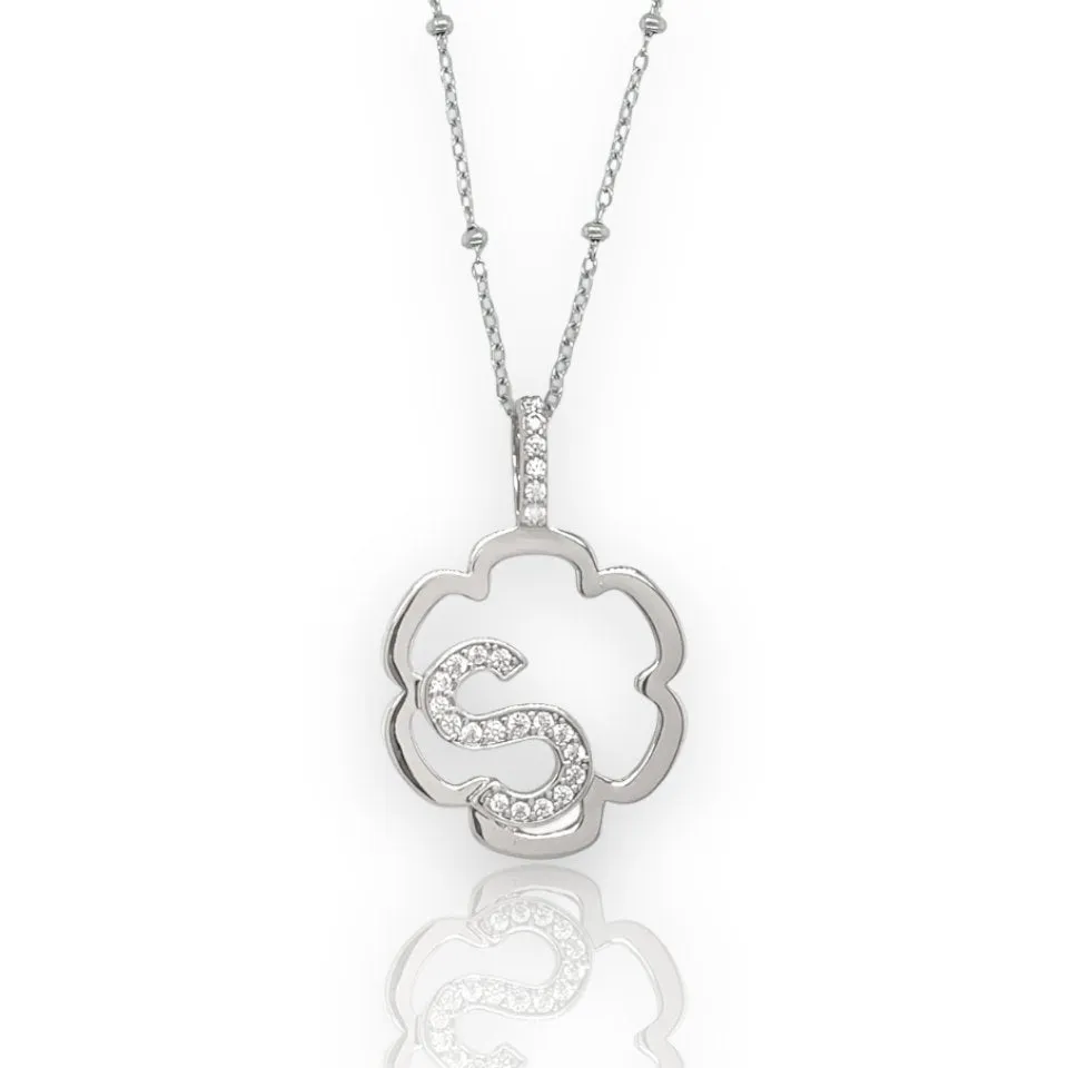 Peyton Daisy Initial Necklace