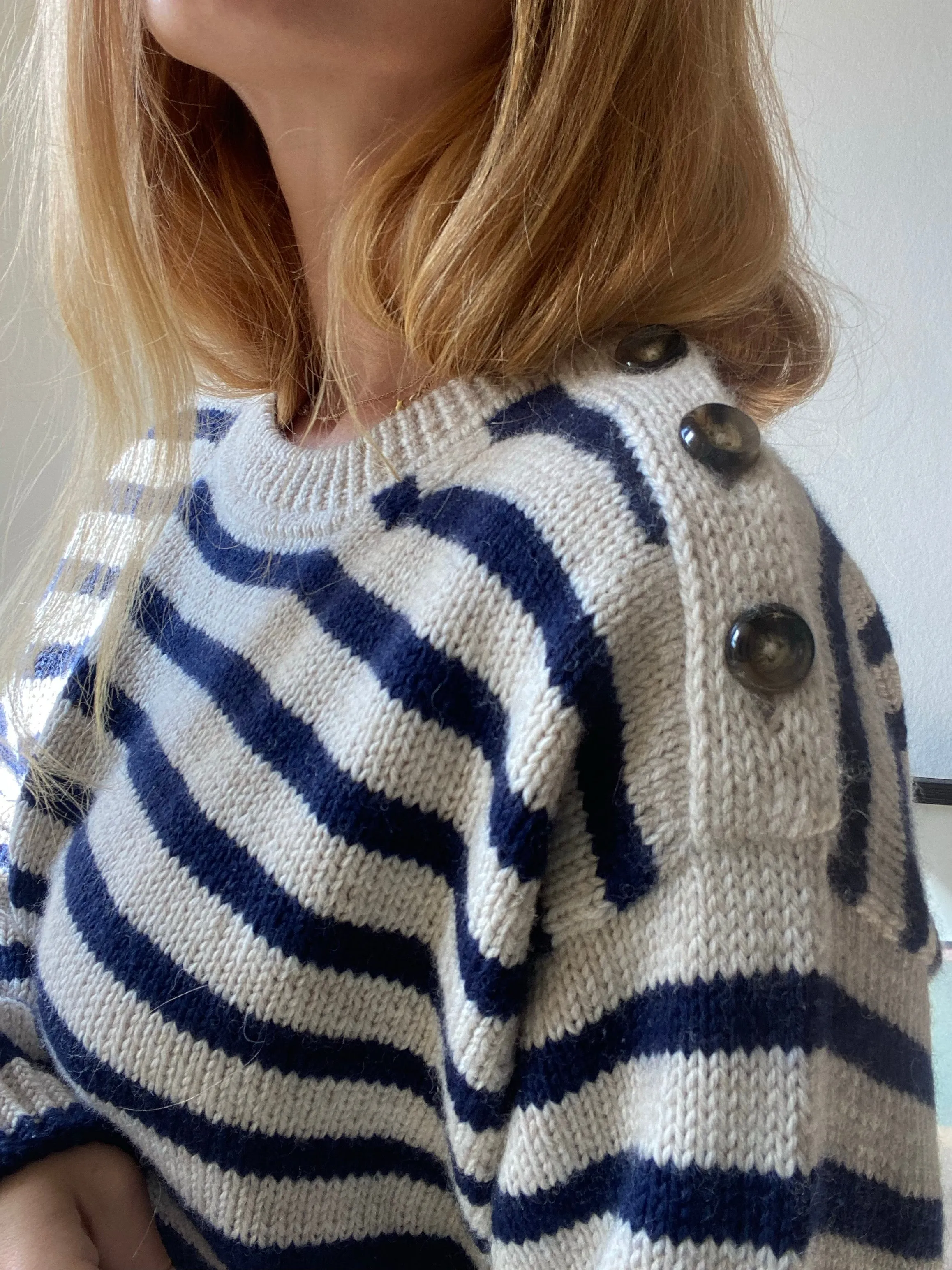 Sweater No. 22 - SVENSKA