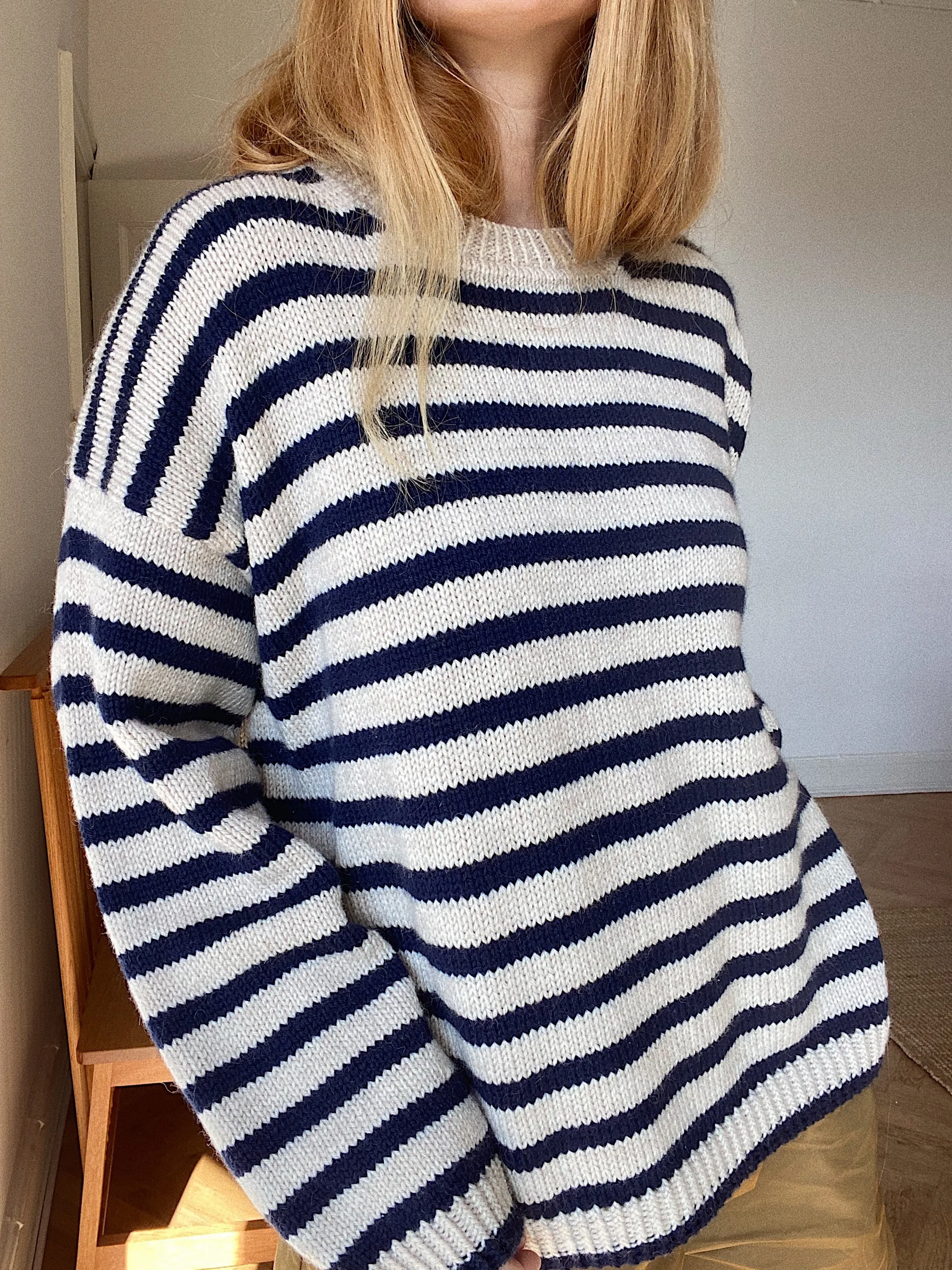 Sweater No. 22 - SVENSKA