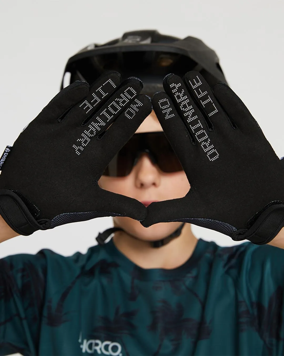 Youth Gloves | Stealth